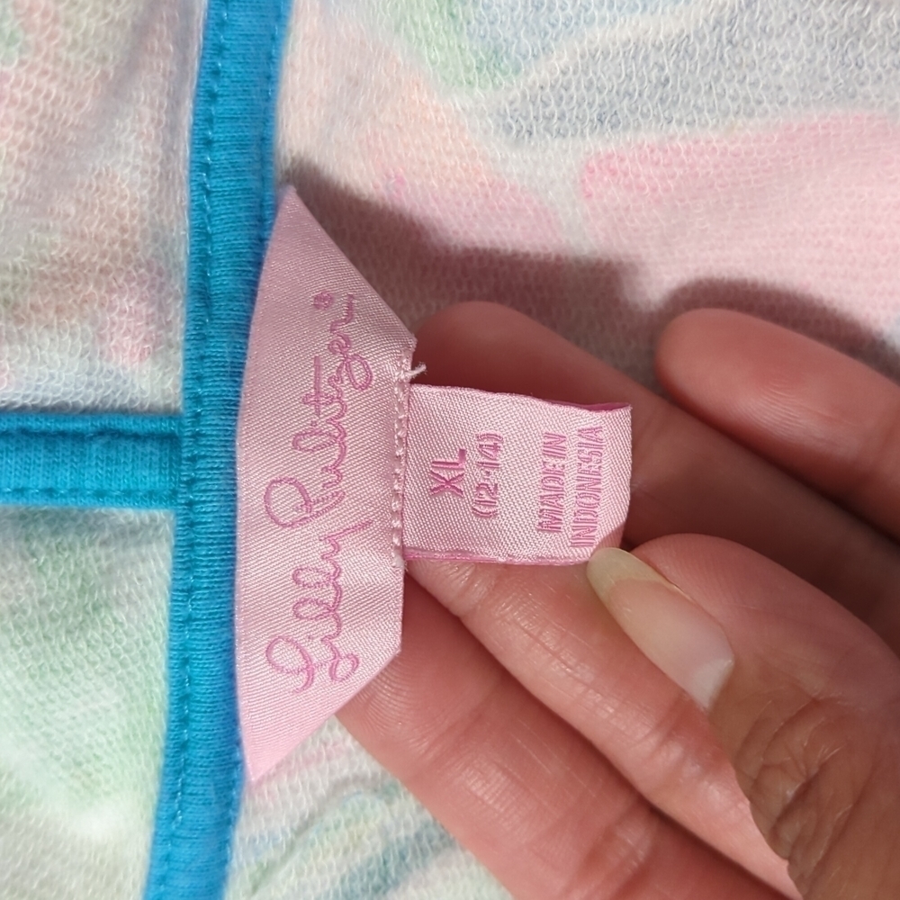 Lilly Pulitzer Kids Hoodies Size XL(12-14) - Picture 5 of 7